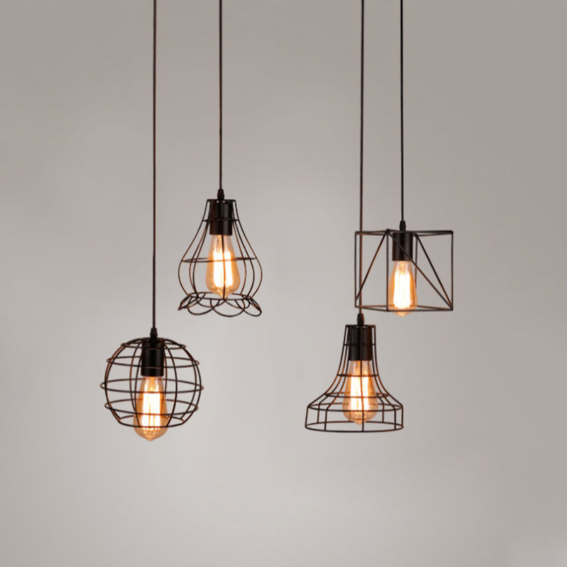 Einfache 1-Licht-Anhänger Licht, Metallkäfig Schatten Anhängerlampe in Schwarz für das Restaurant