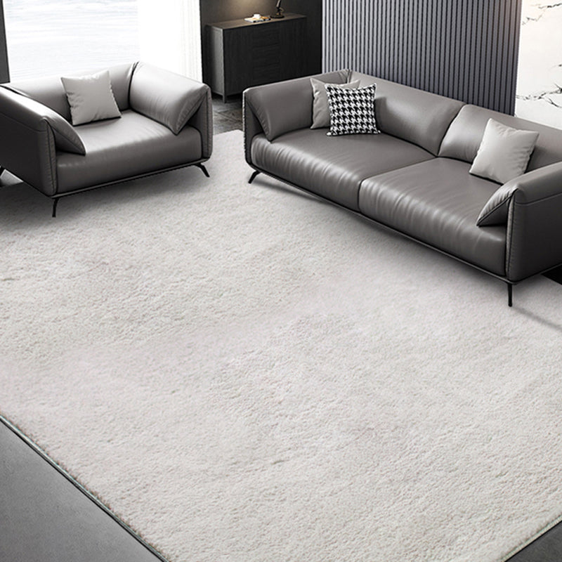 Tapis gris pure de couleur polyester tapis de gueule de soins de soins faciles pour la décoration intérieure