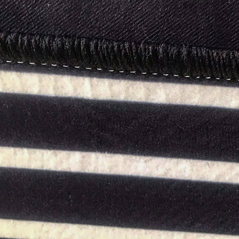 Bold Abstract Pattern Carpet Washable Trendy Area Rug Polyster Non-Slip Backing Rug for Living Room