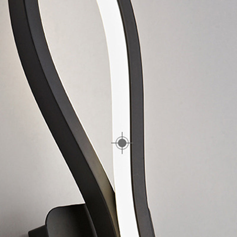 Acrylic Linear LED Wall Sconce in Modern Simplicity Aluminium 2-Light Wall Lamp for Interior Spaces