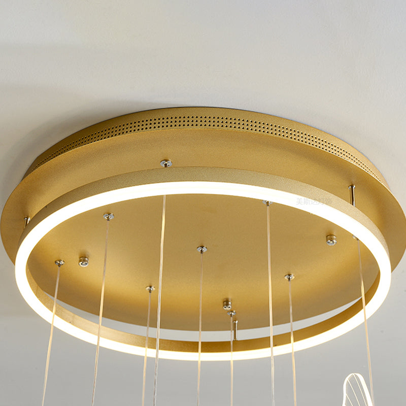 Acrylgold -LED -Hängelampe im modernen künstlerischen Stil Eisen Schmetterling Anhänger Licht für Treppen