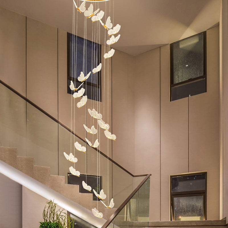 Acrylgold -LED -Hängelampe im modernen künstlerischen Stil Eisen Schmetterling Anhänger Licht für Treppen