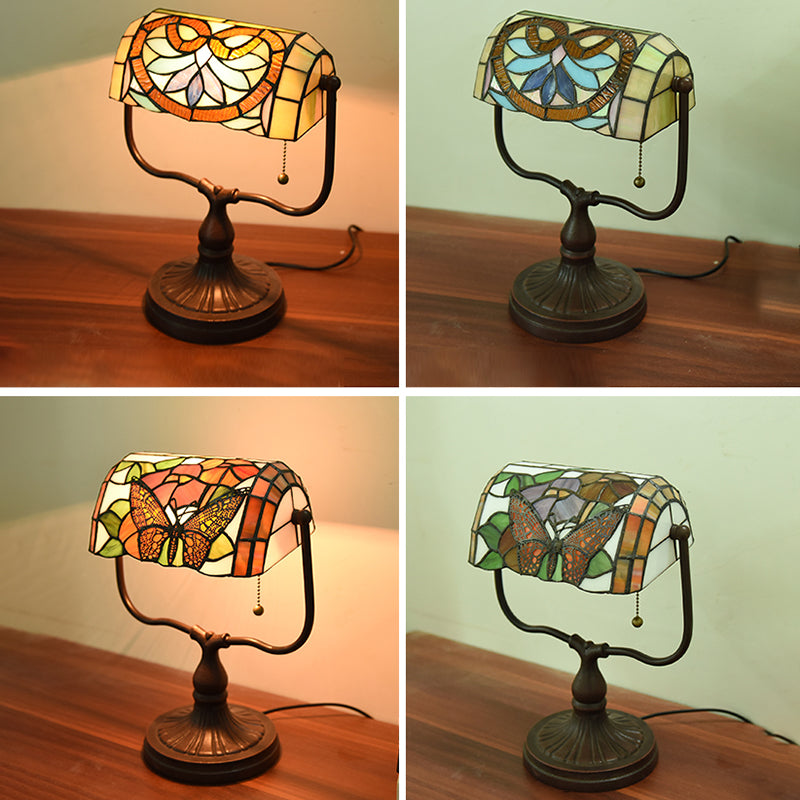 Halbzylindertischbeleuchtung 1-Licht-Buntglas antike Nachttischlampe für Bett