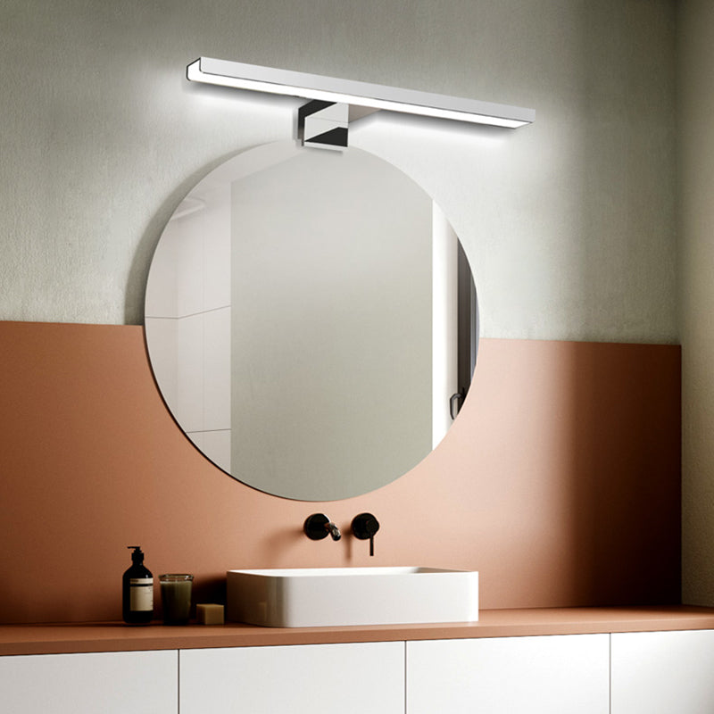 Metal Linear Shade Mirror Wall Lights Modern 1 Head Wall Mount Fixture in Silver
