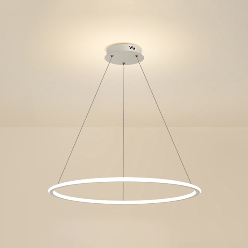 Lampaggio della sala da pranzo moderna per sala da pranzo.