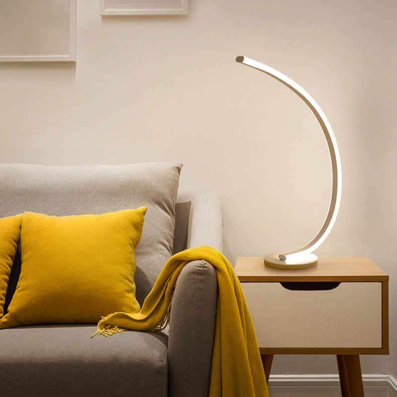 Nordic Artistic Simple Modern Style LED Table Lamp for Living Room Bedroom