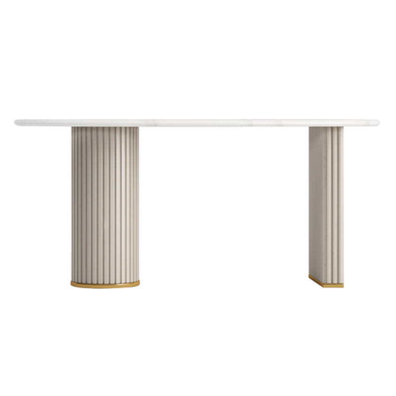 Table à manger ovale contemporaine en métal