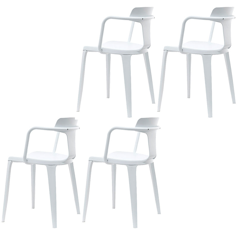Chaise de bras à la maison contemporaine dos en plastique en plastique empilable chaise de salle à manger empilable