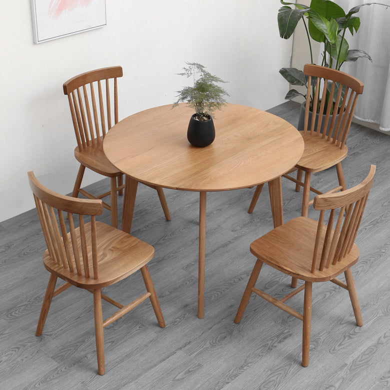 Contemporary Round Dining Table Oak Solid Wood Table with 4 Legs for Dining Room