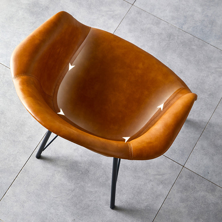 Chaise de salle à manger en cuir des fauteuils à manger à dos solide avec des jambes en métal noir