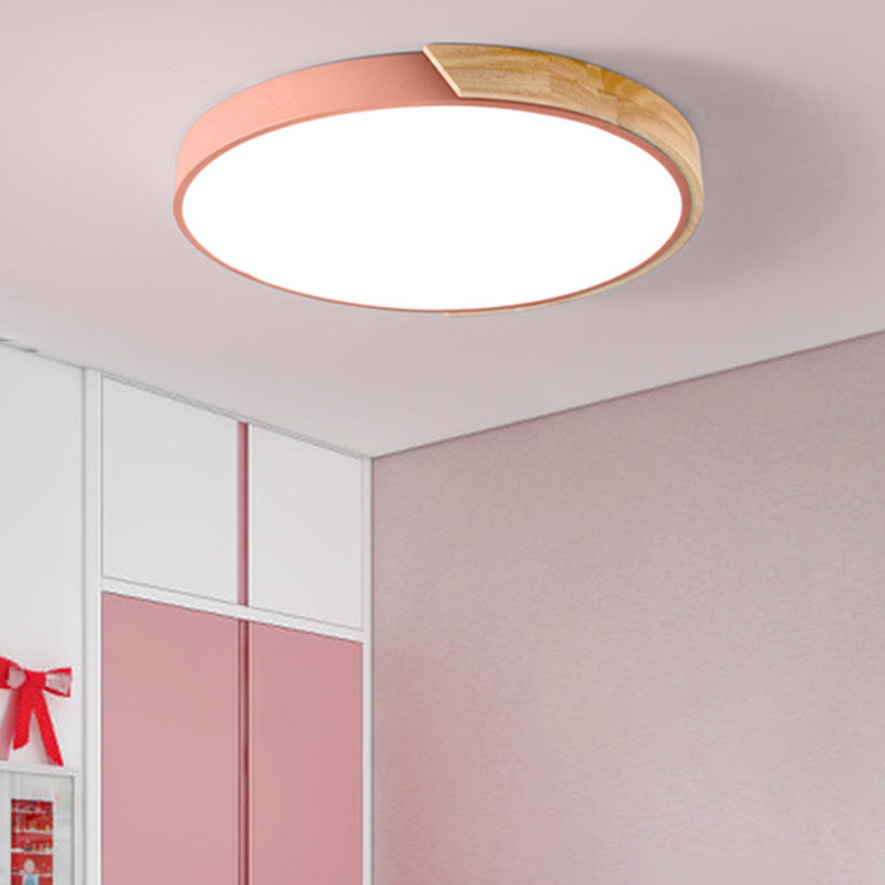 Plafondmontagelamp voor meisjesjongenskamer Macron-stijl Inbouwlamp van metaal en houten frame