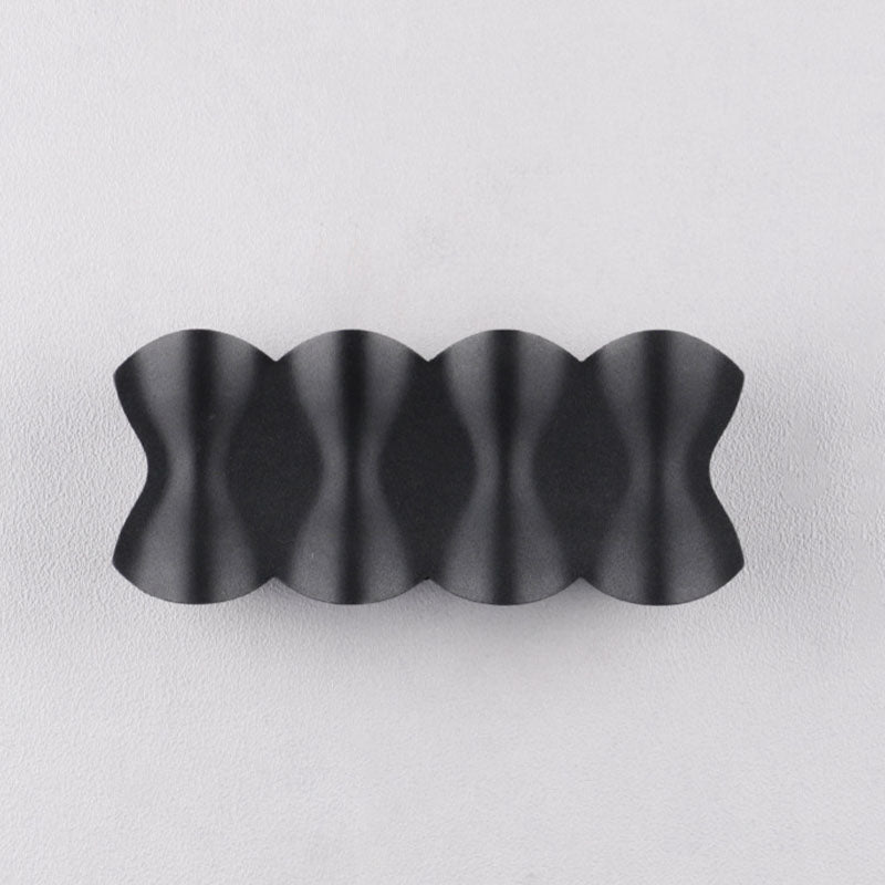 Zwarte geometrische LED -wandlamp in moderne beknopte aluminium outdoor waterdichte wandwandeling