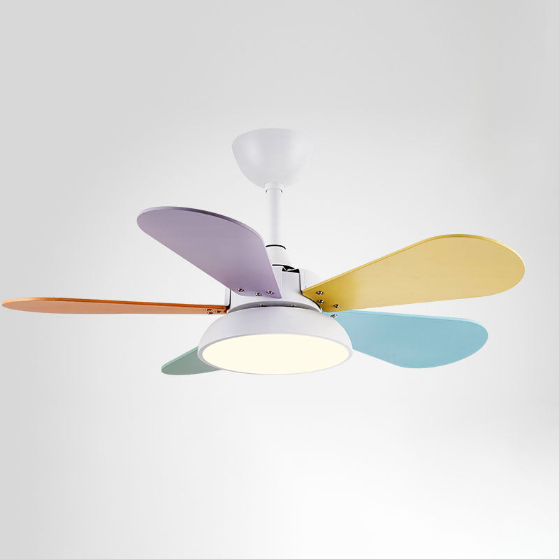 Niños Artísticos LED Light Light Iron Fan Landelier con lámina de madera colorida