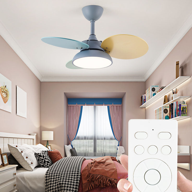 Niños Artísticos LED Light Light Iron Fan Landelier con lámina de madera colorida