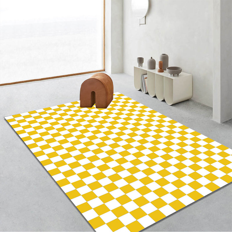 Contemporary Checkered Print Rug Polyester Carpet Stain Resistant Indoor Rug for Home Decoration