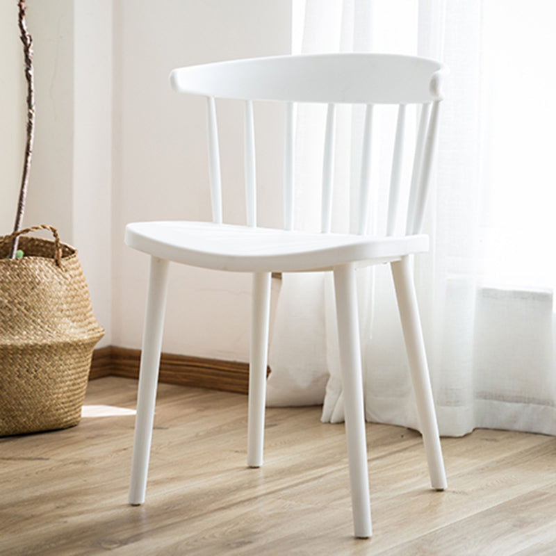 Chaise de salle à manger en plastique de Style scandinave, sans accoudoirs, chaise latérale à dossier Windsor pour usage domestique