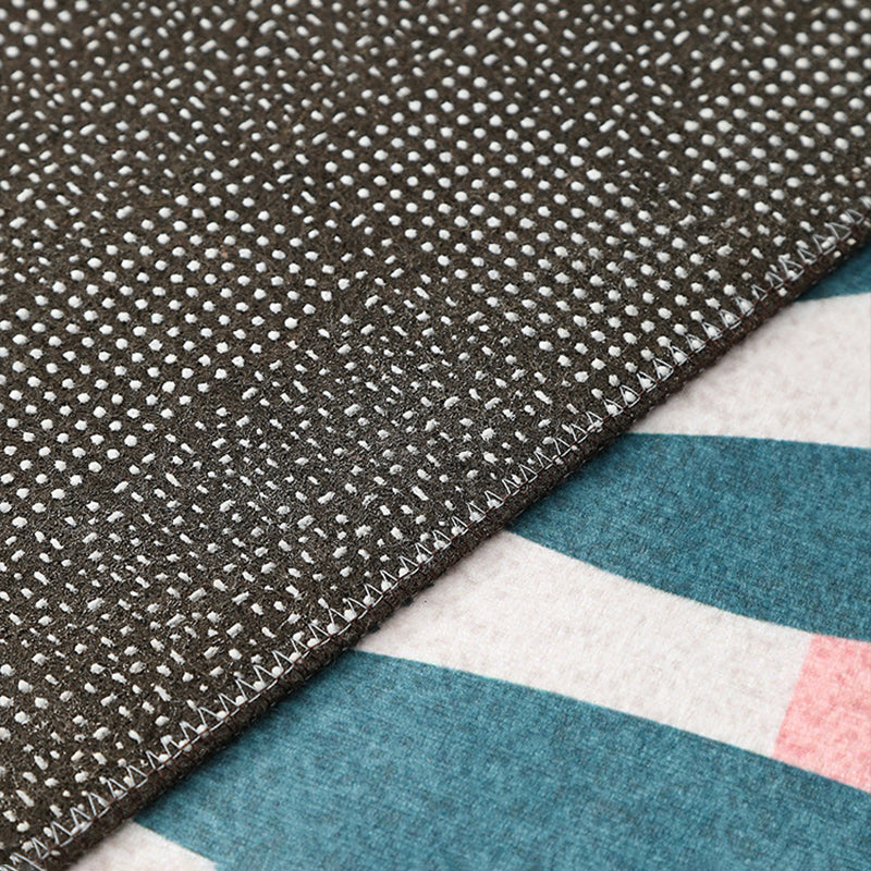 Orange Modern Carpet Polyester Graphic Carpet Stain Resistant Carpet for Home Decor