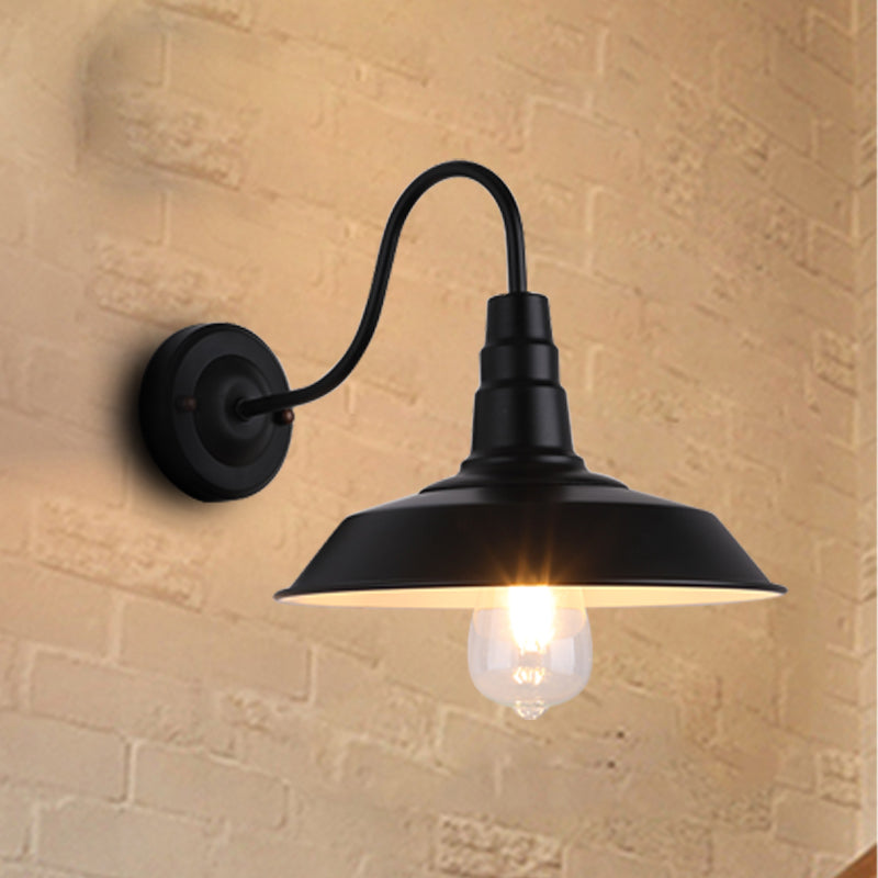 Lampada industriale a singola luce, lampada da parete in metallo nero per il ristorante da cucina