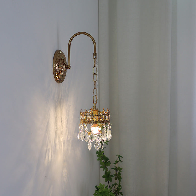 Iluminación de pared de metal Lámpara de pared de cristal posmoderna para dormitorio de sala de estar