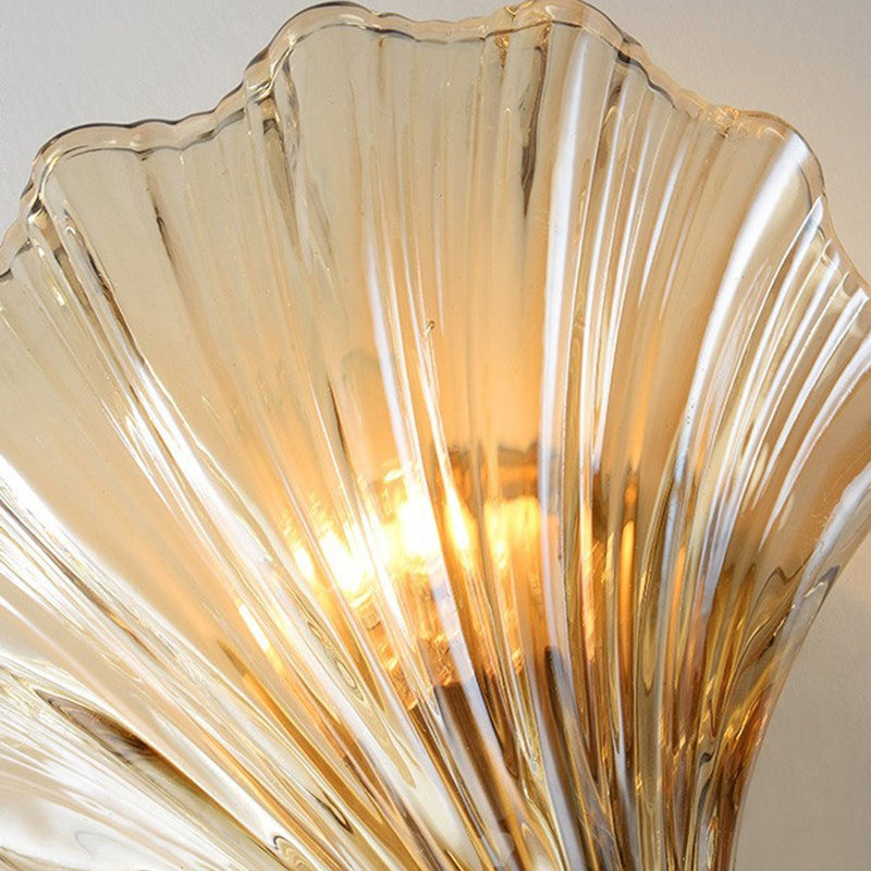 Lámpara posmoderna con lámpara con cáscara de cristal transparente sombra para dormitorio