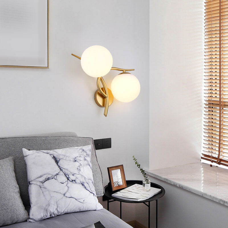 Moderne wandkandellicht, wit glas 2-lichtsconstructie Lamp voor slaapkamer