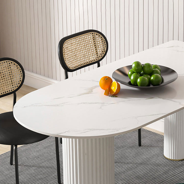 Metall zeitgenössische freie Form eines Esstischs Sintered Stone Tisch für Zuhause