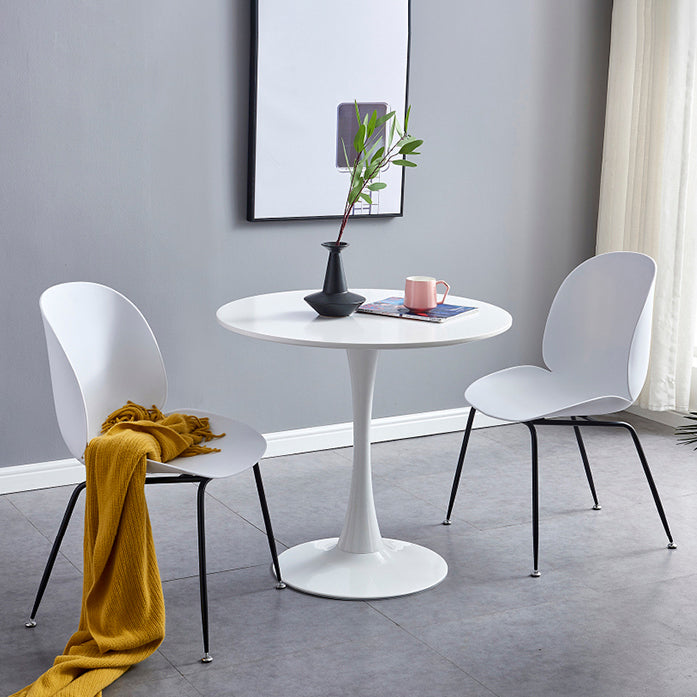 Round Modern Style Solid Wood Dining Table Dining Furniture with Tulip Base