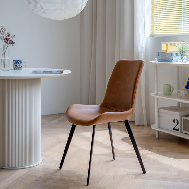 Chaises d'appoint en simili cuir de style Glam, chaise de salle à manger sans accoudoirs à dossier solide pour un usage domestique