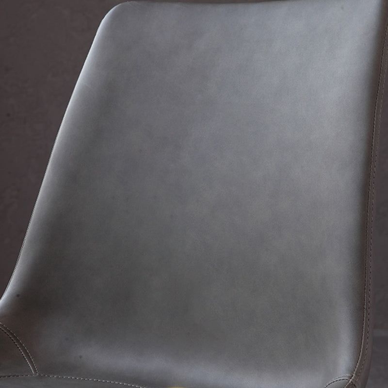 Chaise de salle à manger moderne en métal, finition métallique, chaise de salle à manger à dossier solide