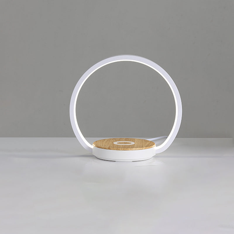 1 Leichte lineare Tischlampe moderne LED -Tischlampen Metall Nachttischlampen