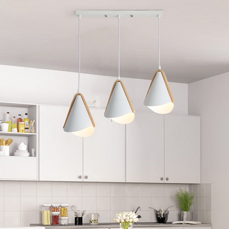 Kegelschatten 3-Leuchten moderne einfache LED-Style Hanging Deckenleuchten in Weiß