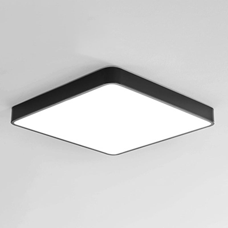 Instalación de sombrillas metálicas retrogular alineadas instalación de lilight modren Style 1 extremo alineado