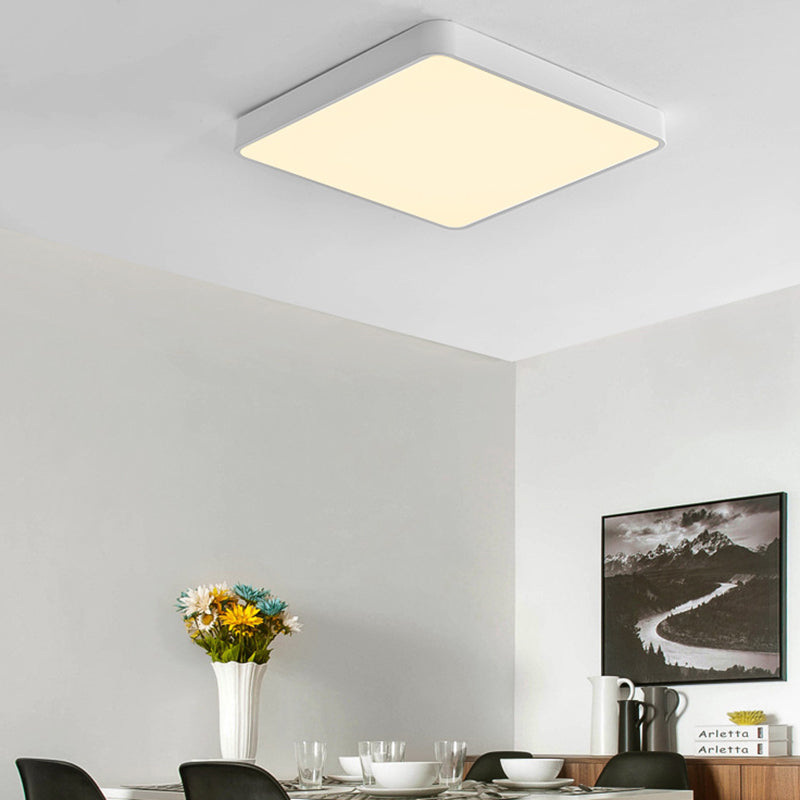 Instalación de sombrillas metálicas retrogular alineadas instalación de lilight modren Style 1 extremo alineado