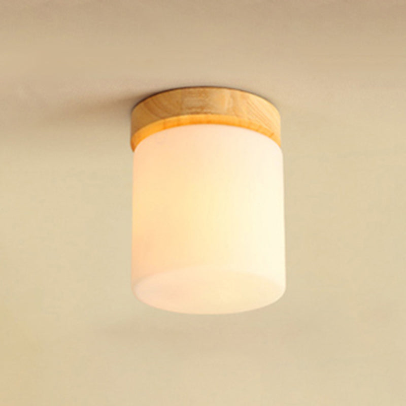 Moderne, schattige Deckeneinbauleuchte aus hellem Holz, Gang-Deckenleuchte aus Holz