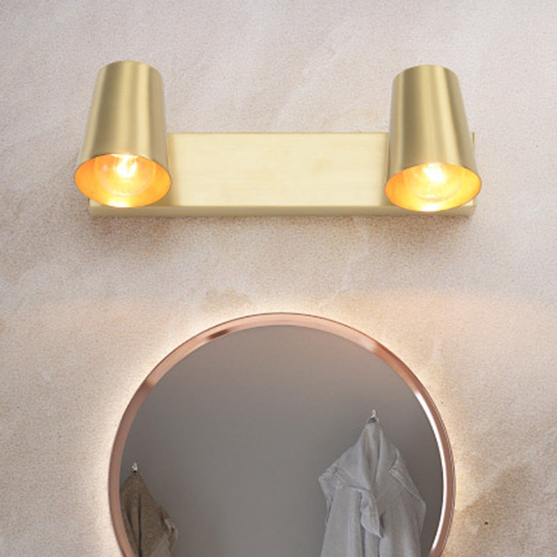 Postmoderne Leuchten goldene Multi-Blub-Metallwandlampen für Badezimmer