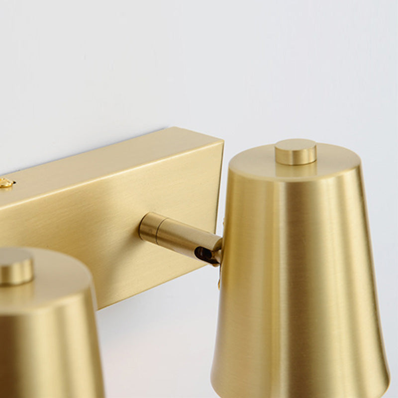 Postmoderne Leuchten goldene Multi-Blub-Metallwandlampen für Badezimmer