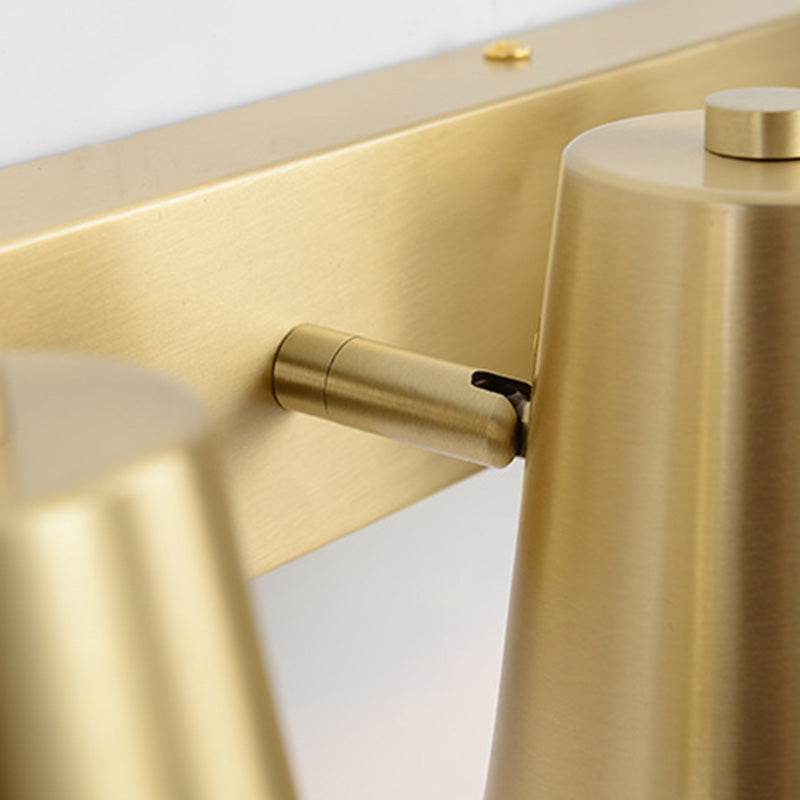 Postmoderne Leuchten goldene Multi-Blub-Metallwandlampen für Badezimmer