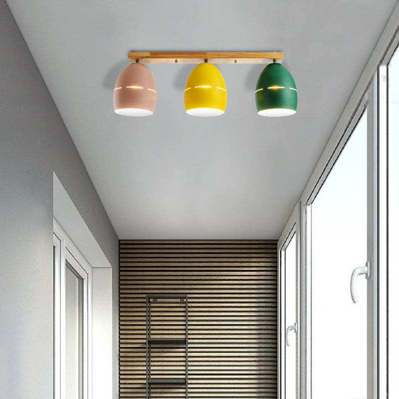 3 Lumières Linear Semi-Flushmount Light avec Oval Metal Shade Nordic Semi-Flush Ceiling Light in Wood Finish
