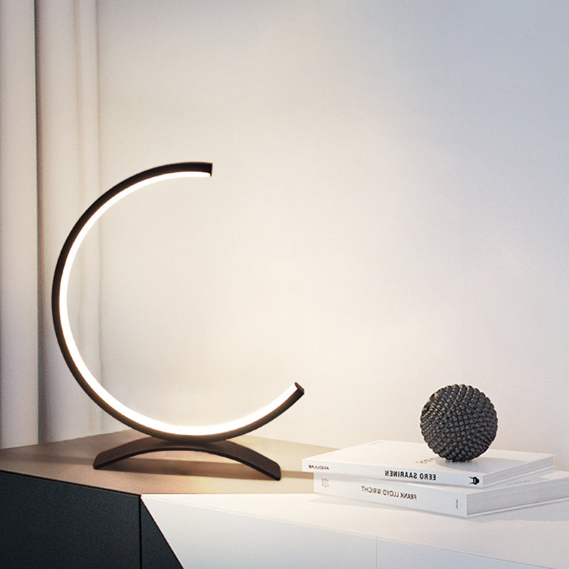 Livre de lecture LED contemporain Light Black Bent Small Lampe de bureau avec une teinte acrylique