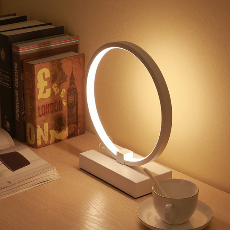 Lámpara de tarea LED contemporánea Lámpara de mesa redonda blanca/negra con tono acrílico, luz cálida/blanca