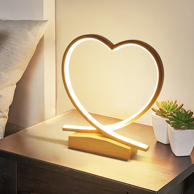 Cuore in metallo piccolo lampada da scrivania modernista a led legno illuminazione per le legno con ombra acrilica