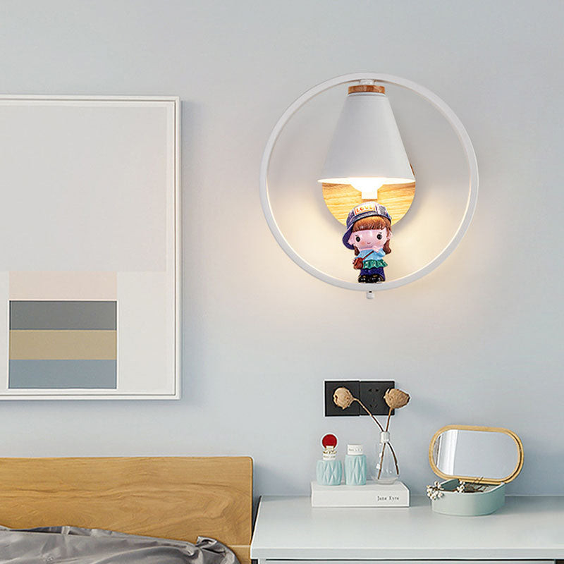 Lampada a parete conica Nordica Metal 1 testa da letto per bambini Montaggio montato sulla lettura con arredamento giocattolo