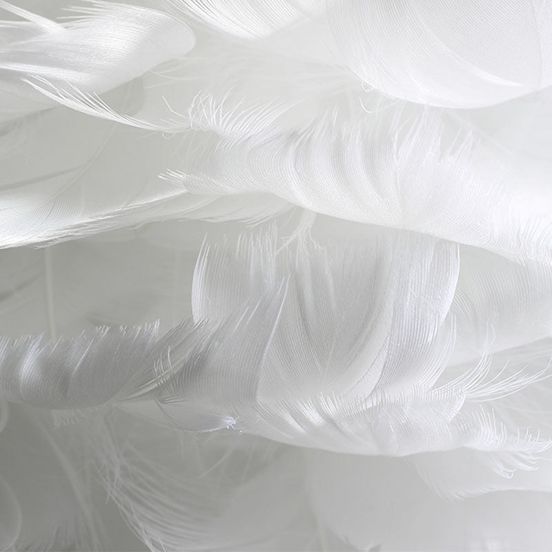 Luminaires de lustre Globe Chandelier Multi-Head Primp à lustre blanc avec une teinte en plumes