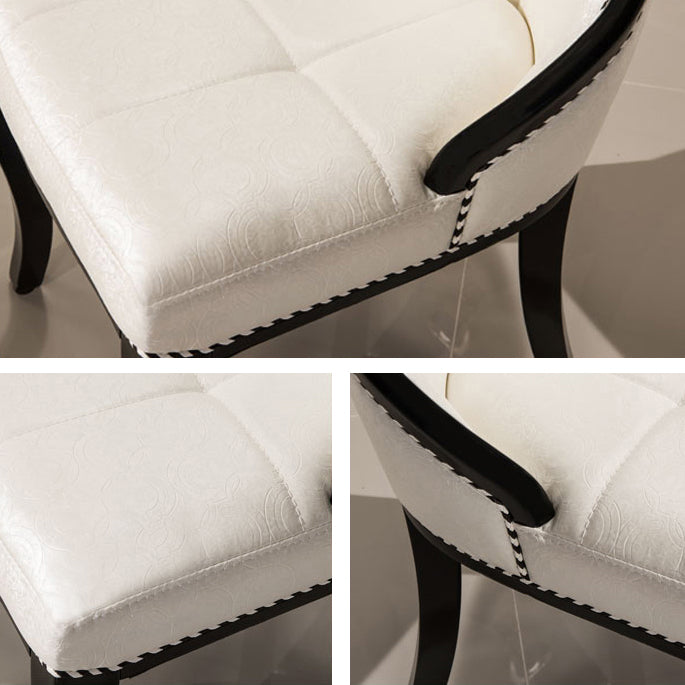Chaise latéral sans bras rembourrée de style Scandinave Chaise de restauration à dos solide pour usage à domicile