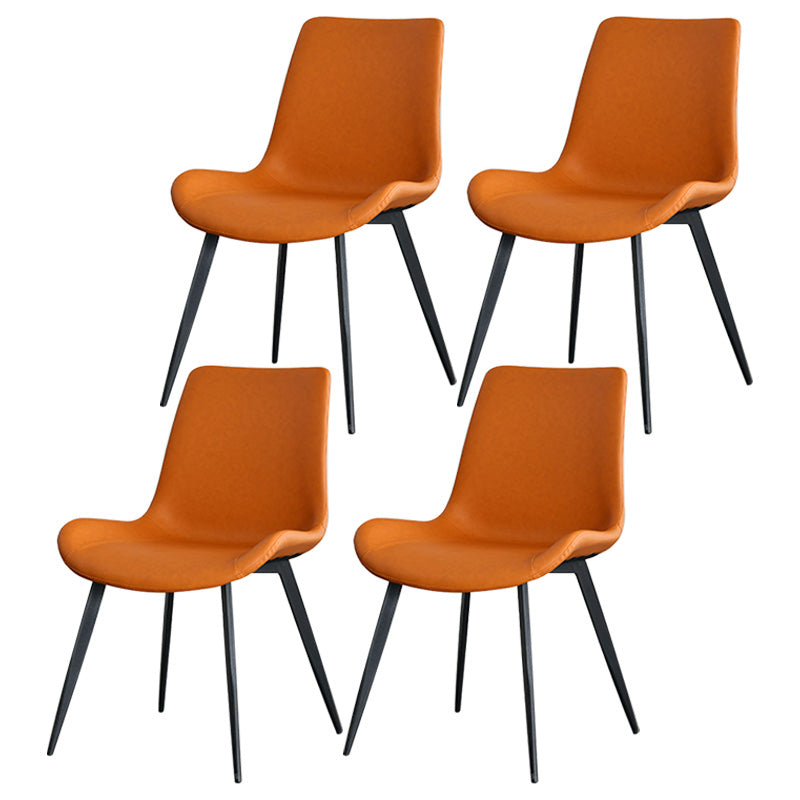 Chaises de salle à manger en simili cuir style contemporain avec 4 pieds finition noire, chaises sans accoudoirs