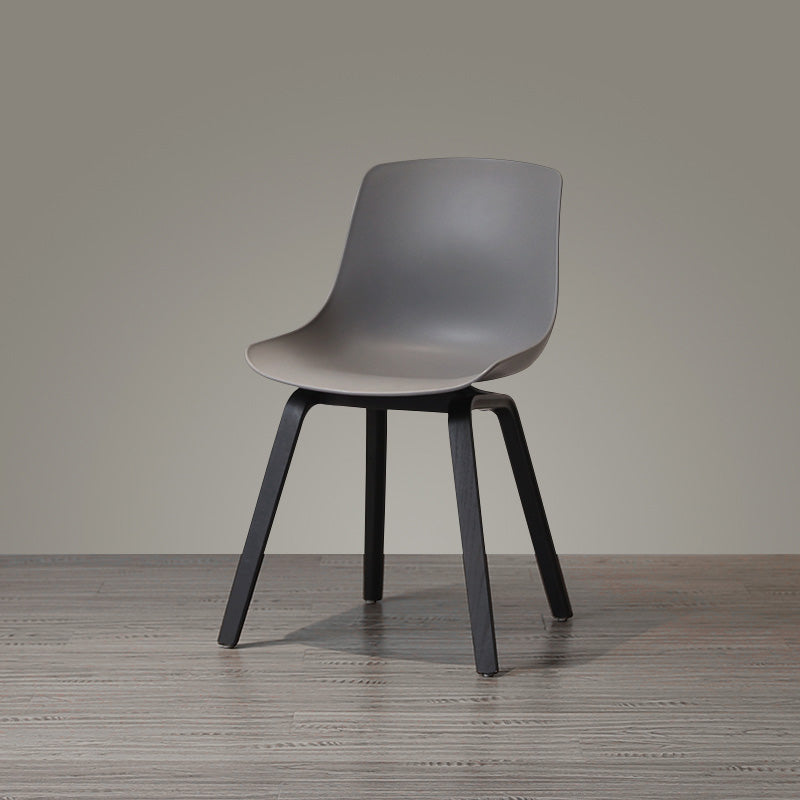 Sedie sala da pranzo in stile contemporaneo sedia solida a bracciole con gambe in legno