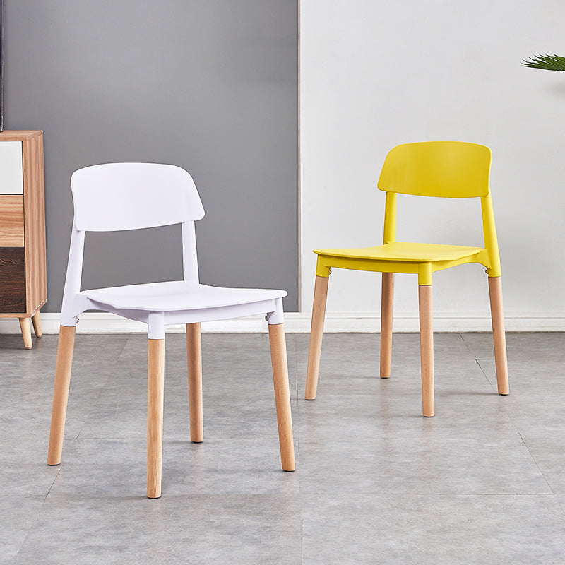 Modern Style Plastic Dining Chair Open Back Dining Side Chair for Kitchen