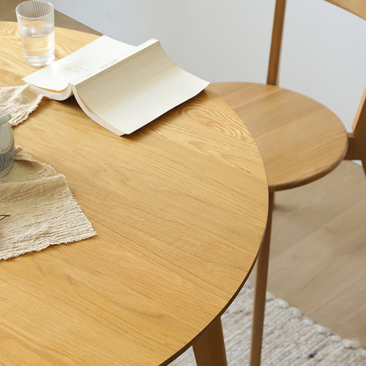Round 4-foot Dining Table Oak Solid Wood Furniture for Dining Room Home