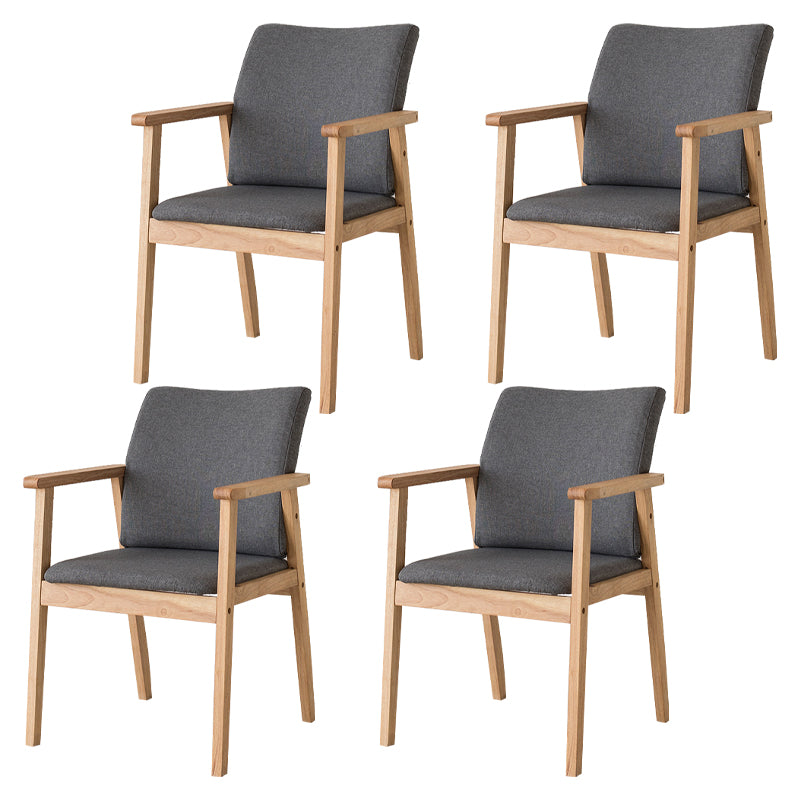 Chaise contemporaine en bois d'hévéa à dossier solide, chaise de salle à manger en bois au fini mat avec pieds naturels