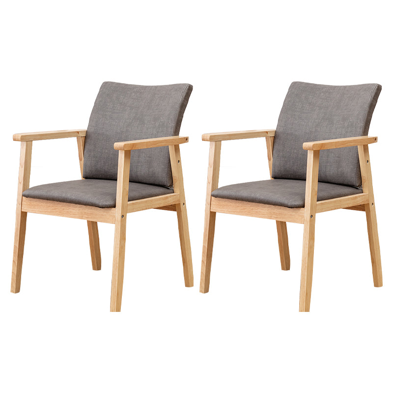 Chaise contemporaine en bois d'hévéa à dossier solide, chaise de salle à manger en bois au fini mat avec pieds naturels